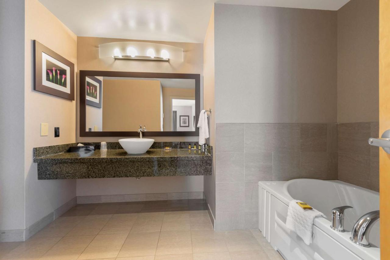 Best Western Plus Perth Parkside Inn & Spa Exterior foto